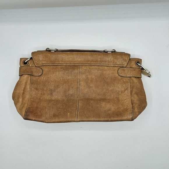 Ted Baker leather twist closer - Picture 4 of 10